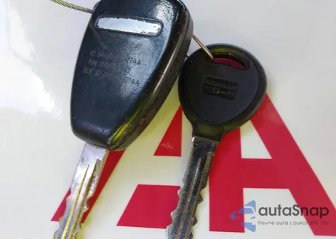 2007 Dodge Nitro Slt/Rt from USA, damaged, VIN 1D8GT58607W613434